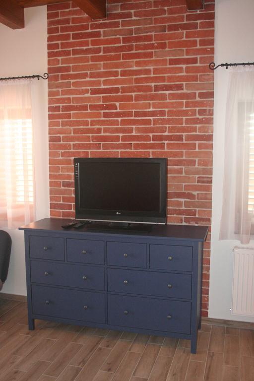 Malomko Apartman Zsira Exterior foto